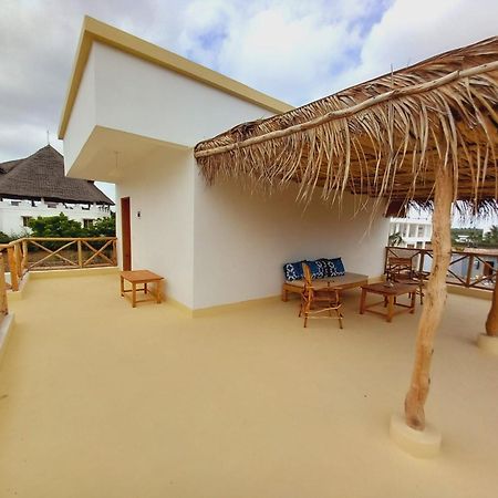 Tatu Inn Boutique Hotel Watamu Buitenkant foto