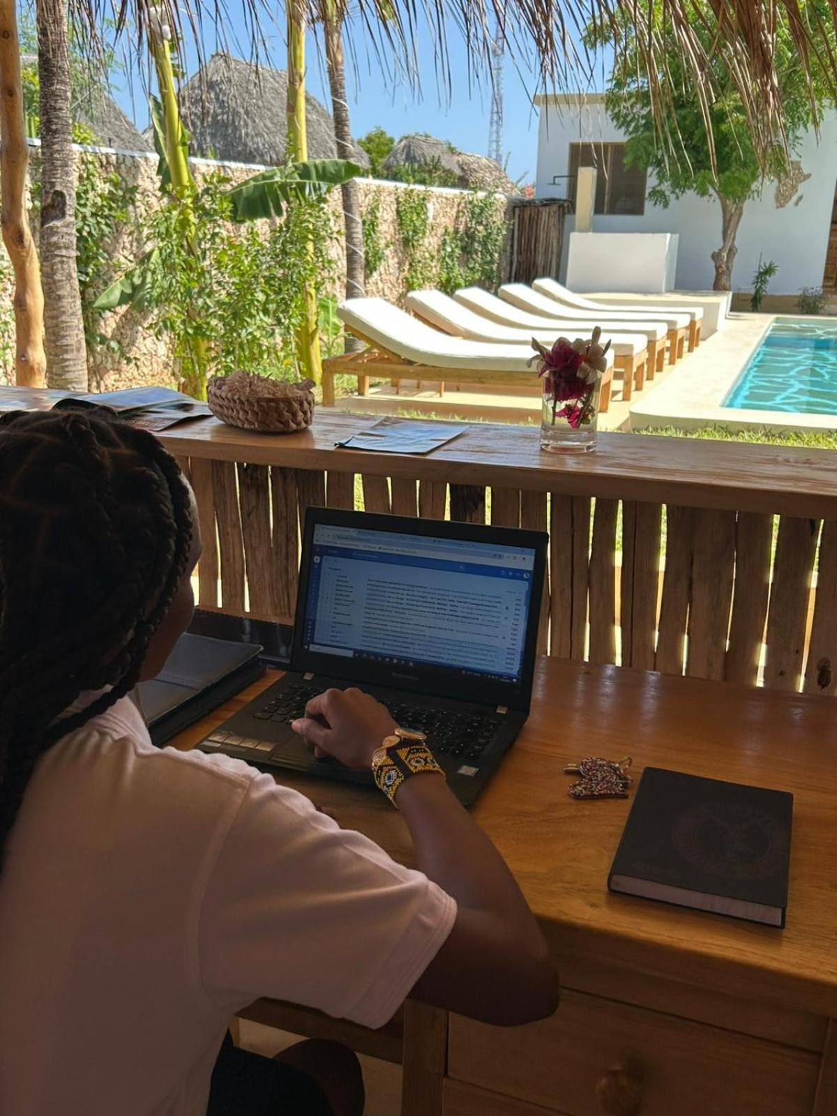 Tatu Inn Boutique Hotel Watamu Buitenkant foto