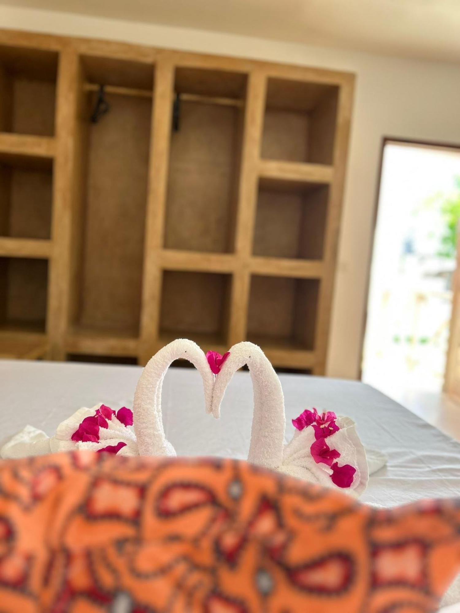 Tatu Inn Boutique Hotel Watamu Buitenkant foto