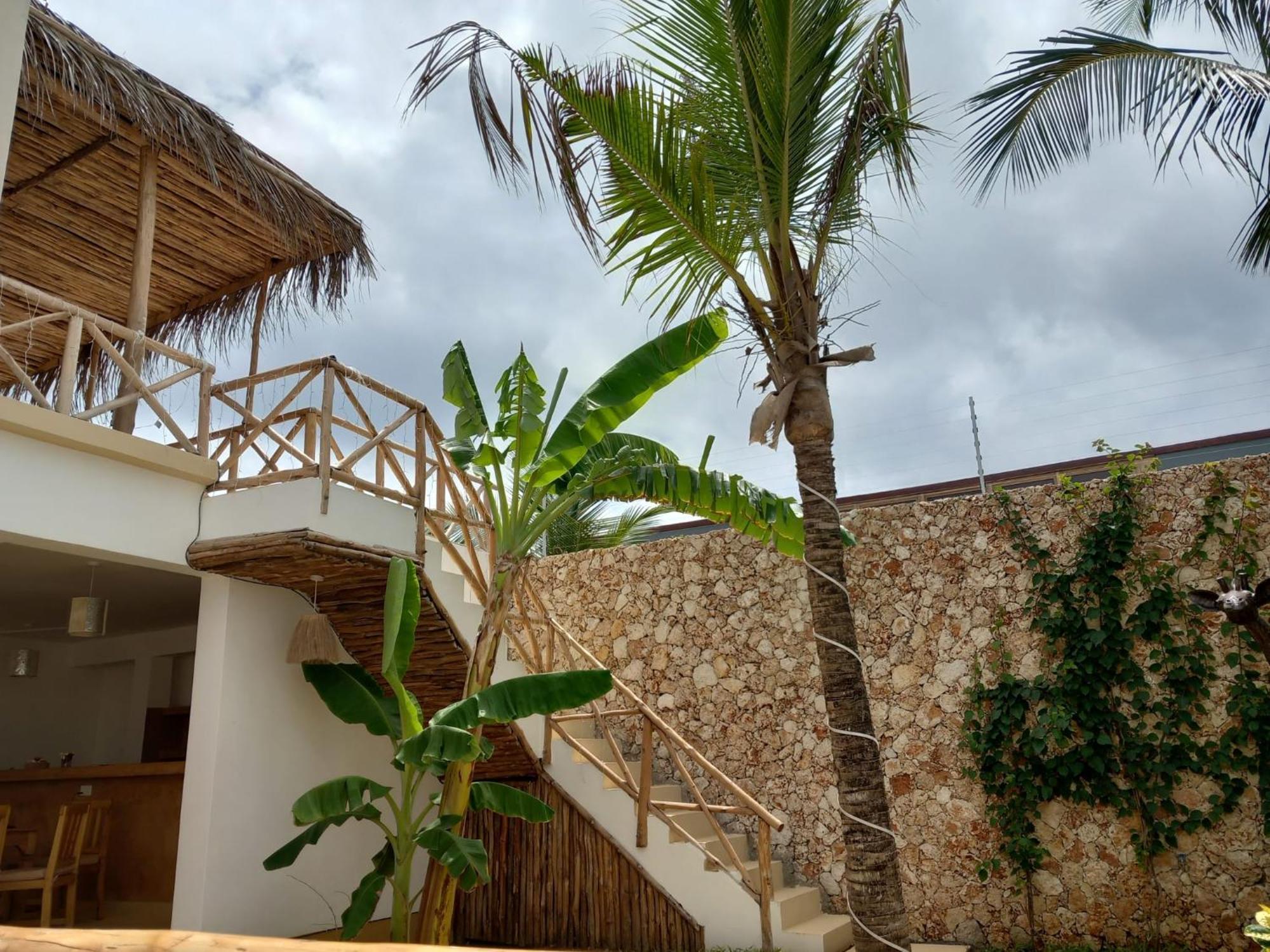 Tatu Inn Boutique Hotel Watamu Buitenkant foto